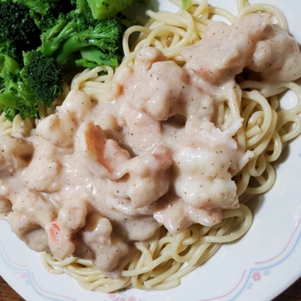 Creamy Cajun Shrimp Pasta