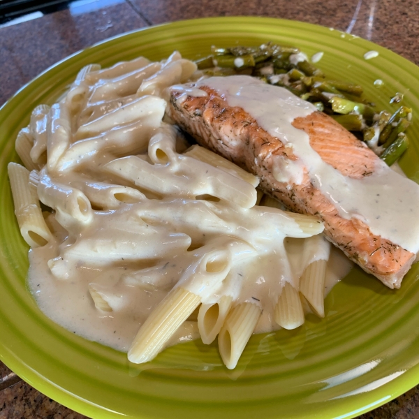 Salmon and Asparagus with Penne and Light Cream Sauce