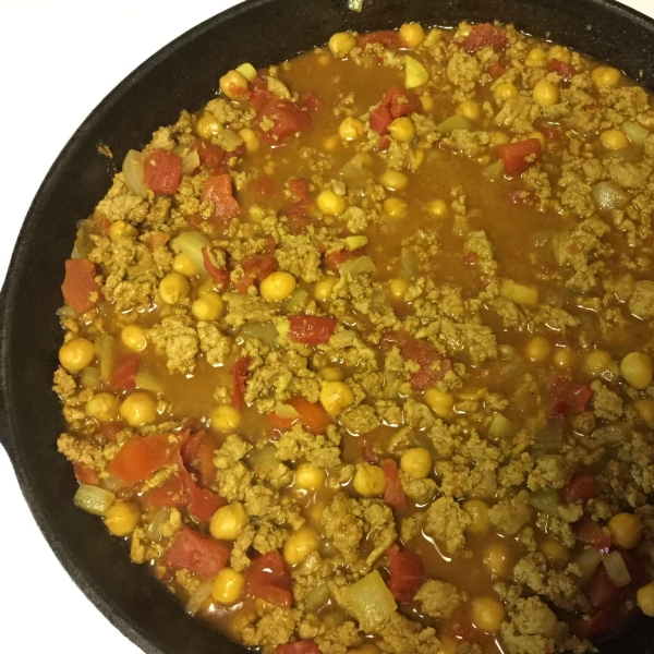 Sweet and Spicy Curry with Chickpeas