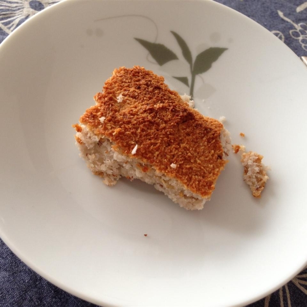 Healthy (No Sugar/Butter Added) Almond and Coconut Squares