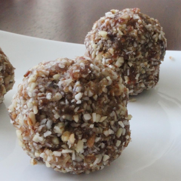 Walnut Date Balls