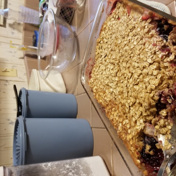 Amish Blackberry and Strawberry Baked Oatmeal