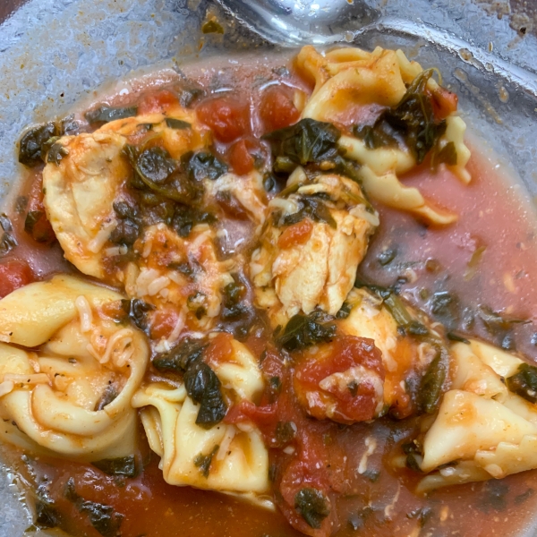 Tomato Soup with Spinach and Tortellini