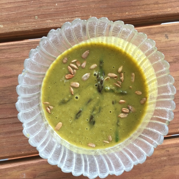 Quick and Easy Cream of Asparagus Soup