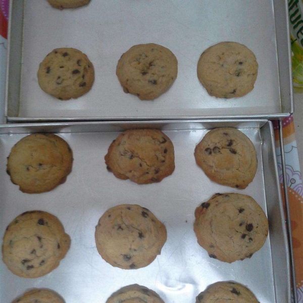 Famous Amos Chocolate Chip Cookies