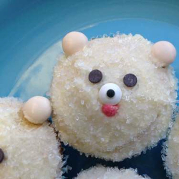 Easy Polar Bear Cupcakes