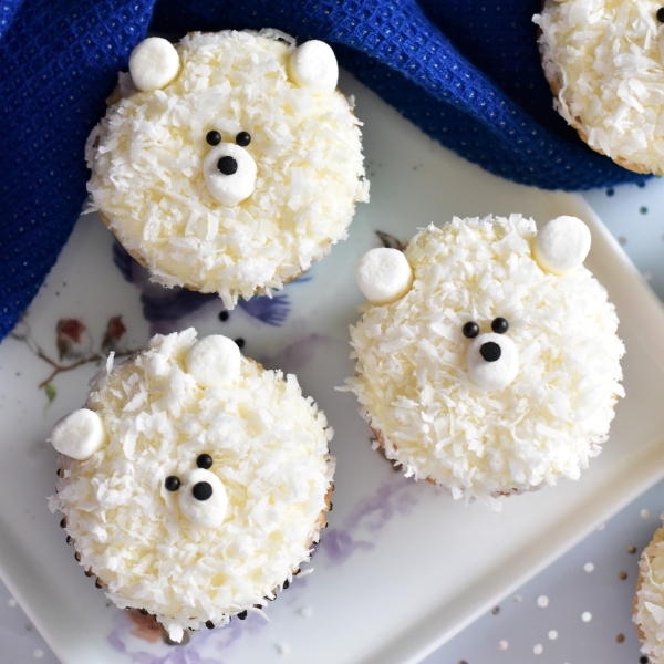 Easy Polar Bear Cupcakes