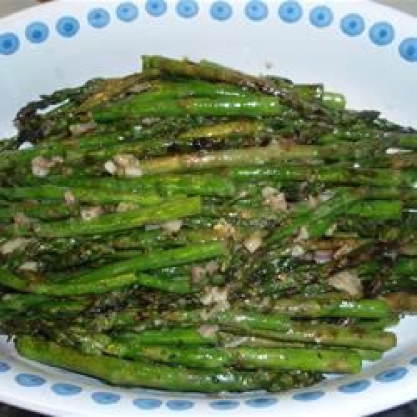 Broiled Asparagus with Lemon Tarragon Dressing