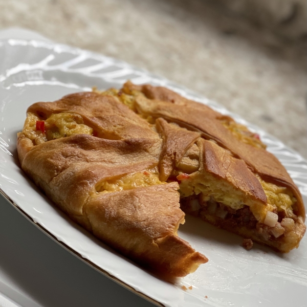 Corned Beef Hash Egg Crescent Ring