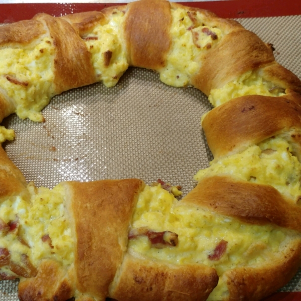 Corned Beef Hash Egg Crescent Ring