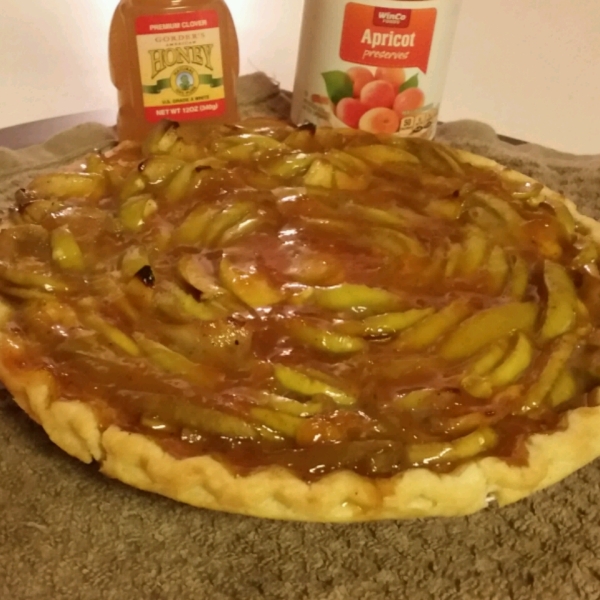 Old Fashioned Apple Cream Pie