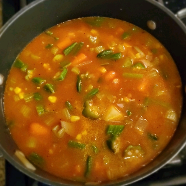 Chunky Vegetarian Vegetable Soup (Fast and Easy)