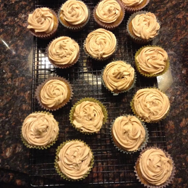 Pumpkin Spice Cupcakes With Cream Cheese Frosting