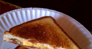 Elvis' Grilled Cheese Sandwich