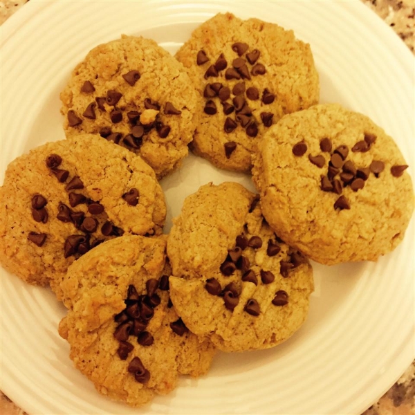 Chewy Almond Butter Cookies