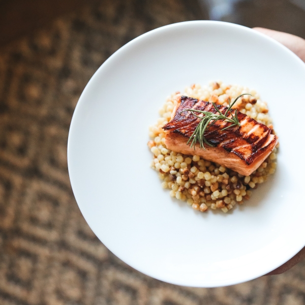 Balsamic and Rosemary Grilled Salmon