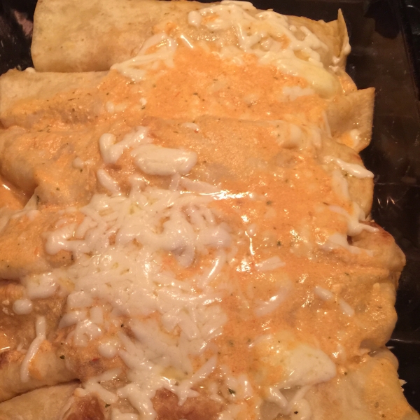 Poblano Chile Enchiladas a la Gringa