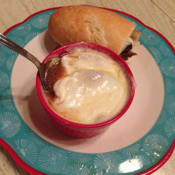 Slow Cooker Onion Soup