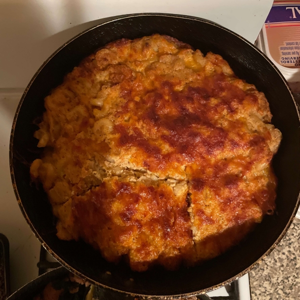 Southern Macaroni and Cheese Pie