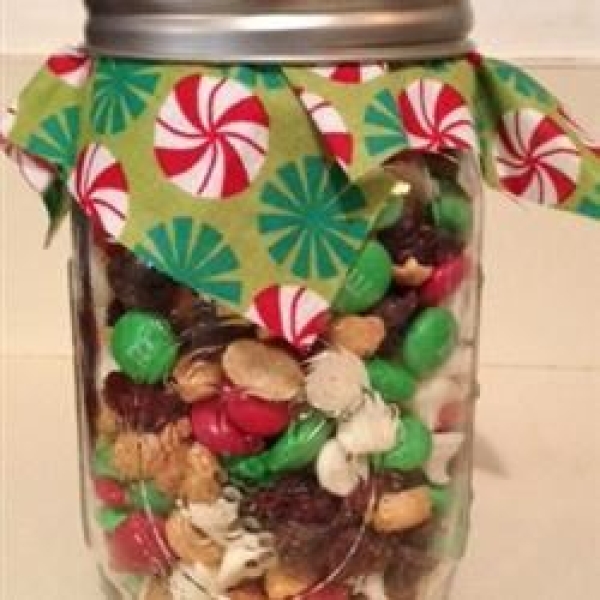 Christmas Snack Mix