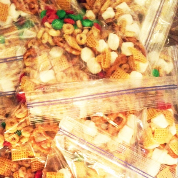 Christmas Snack Mix