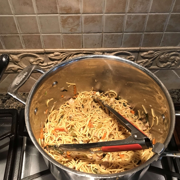 Filipino Pancit Bihon with Canton