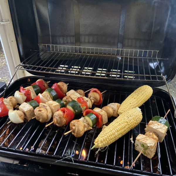 Grilled Tofu Skewers with Sriracha Sauce