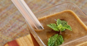 Matcha-Berry Swirl Smoothie