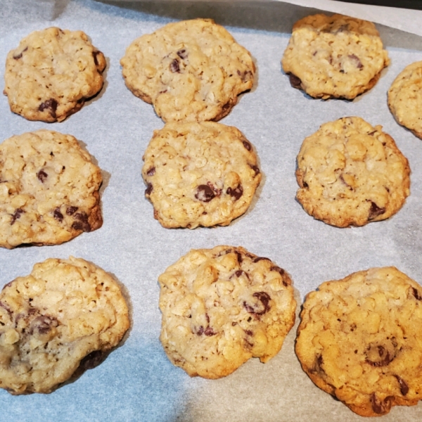 Oatmeal Chocolate Chip Cookies III