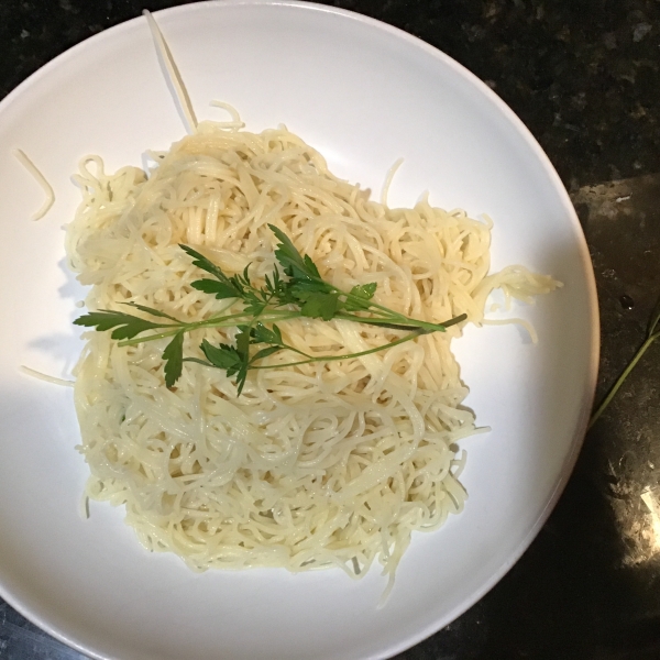 Garlic-Herb Linguine