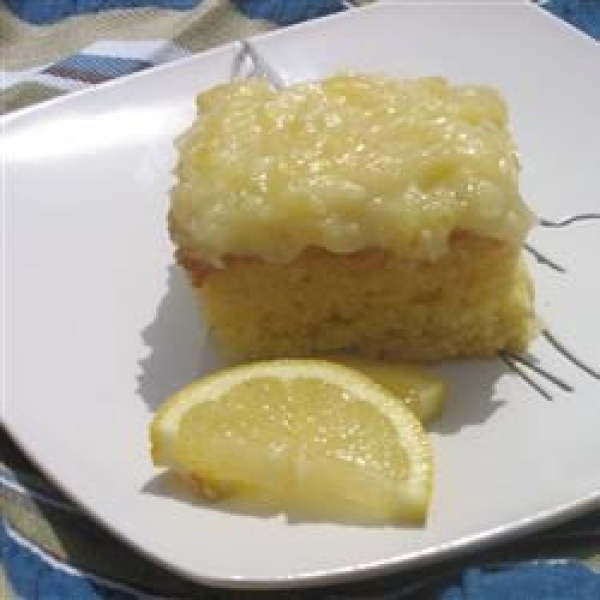 Seven-Up™ Sheet Cake