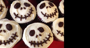 Creepy Halloween Skull Cupcakes
