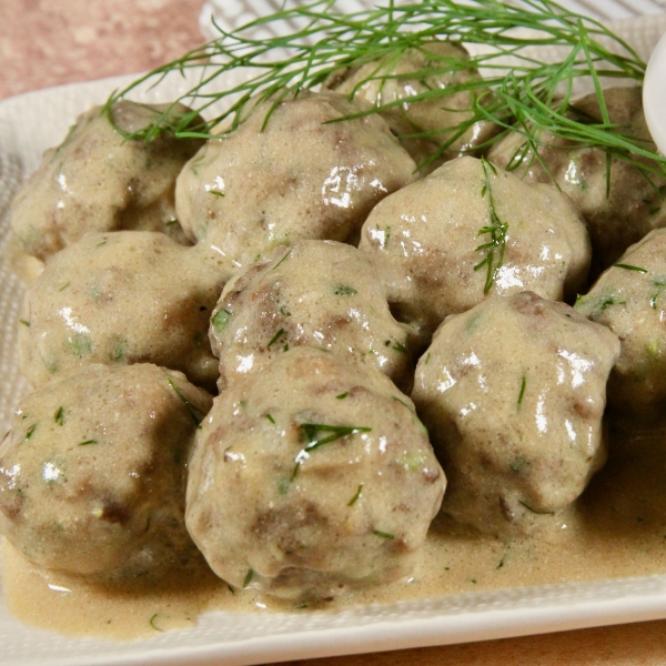 Swedish Meatballs with Creamy Dill Sauce