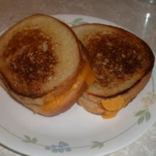 Cheesy Grilled Cheese
