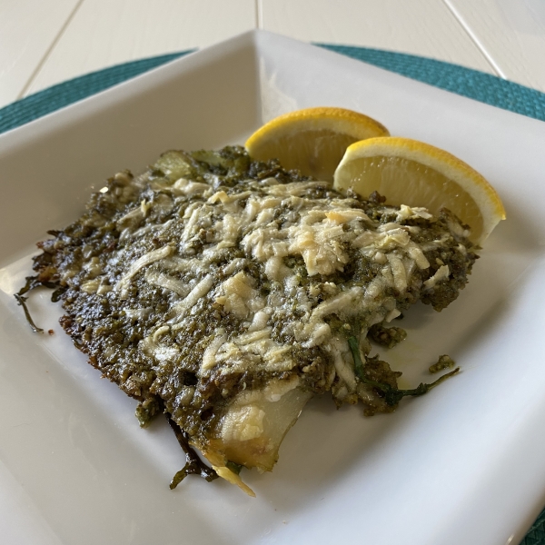 Baked Tilapia with Arugula and Pecan Pesto