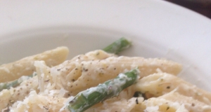 Pasta with Asparagus, Goat Cheese, and Lemon