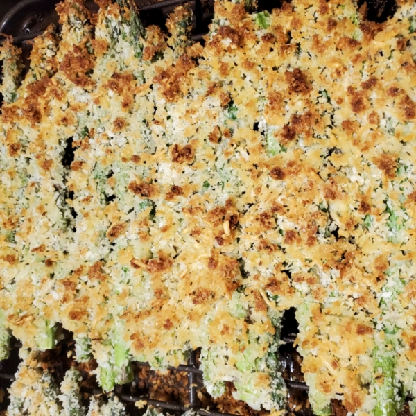 Parmesan-Panko Asparagus Spears