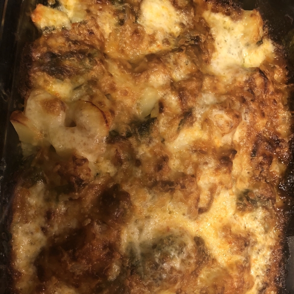 Spinach, Caramelized Onion, and Muenster Au Gratin Potatoes