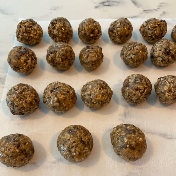 Chocolate Protein Balls