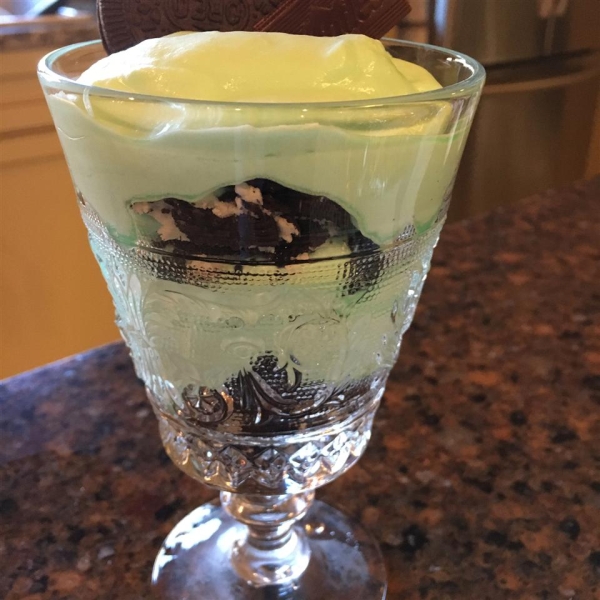 Creme de Menthe Grasshopper Pie