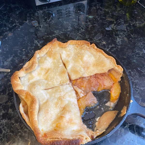 Skillet Peach Pie