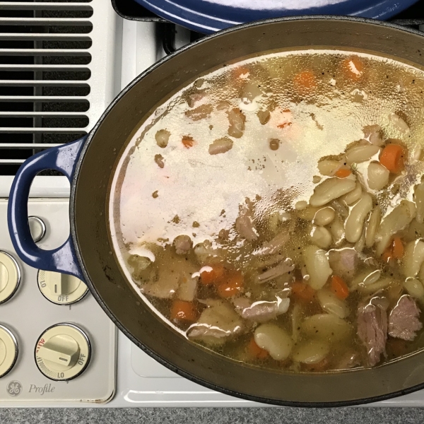 Dad's Lima Bean Soup with Ham Bone