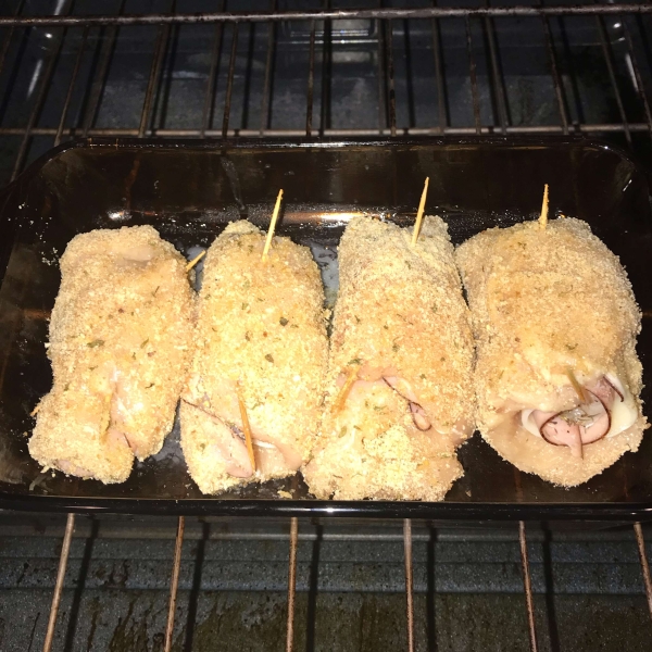 Cordon Bleu Chicken Rolls