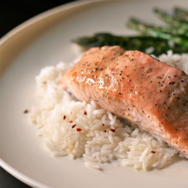 Baked Lemon-Butter Salmon