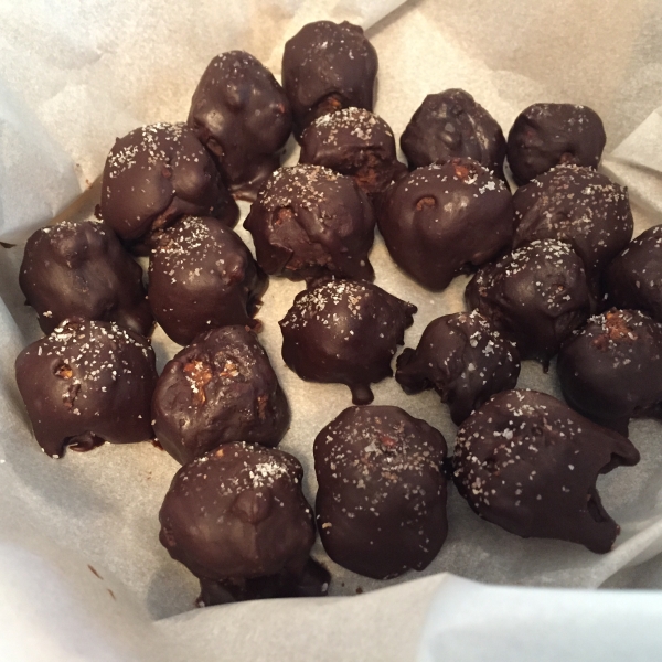 Salted Caramel and Toasted Pecan Truffles