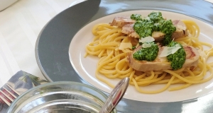 Kale Pesto Alfredo