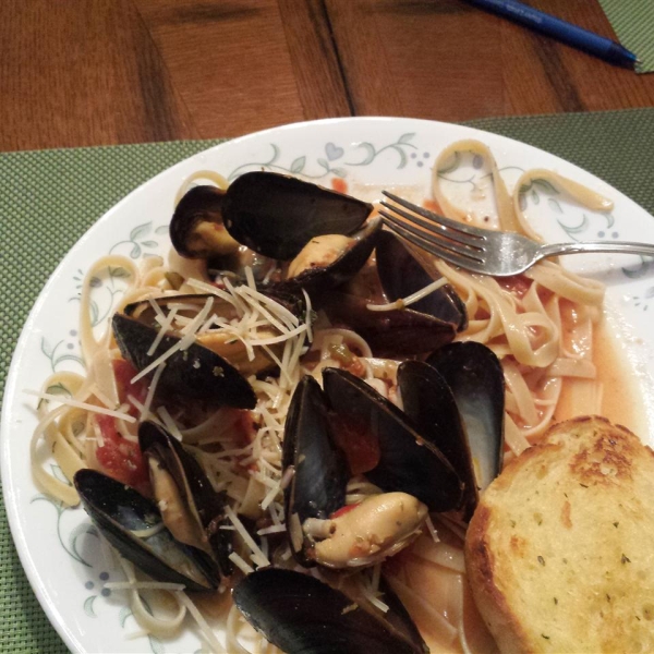 Mussels Marinara di Amore