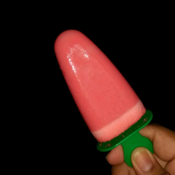 No Drip Ice Pops