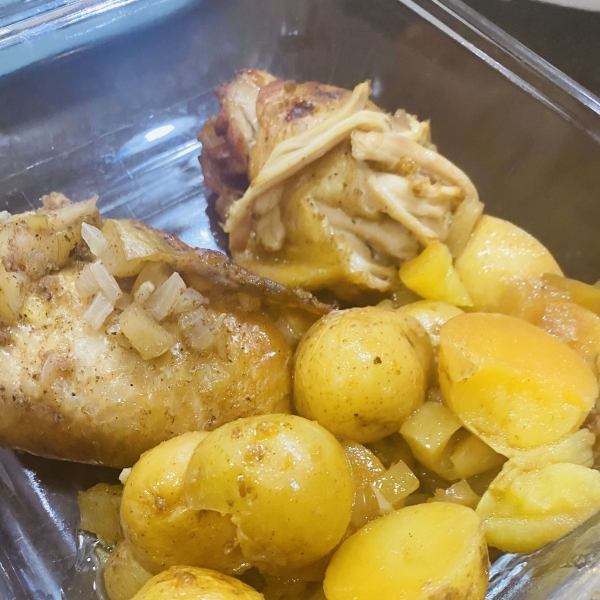 Slow Cooker Chicken with Apples and Honey