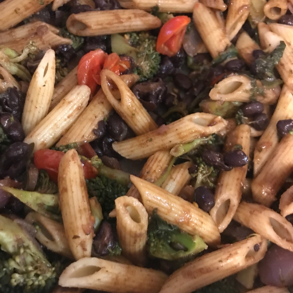 Spinach and Black Bean Pasta